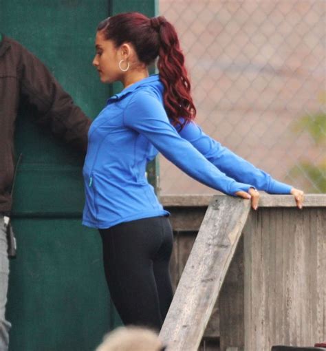 ariana grande ass|1